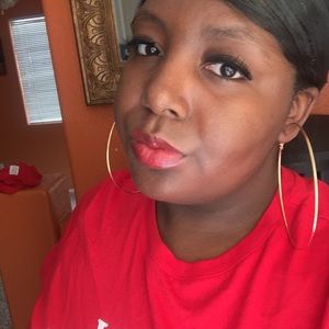 Meet your Posher, Destiny